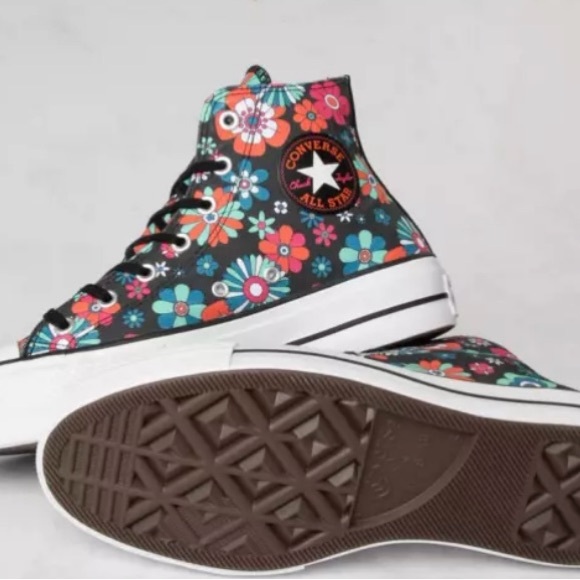Converse / New Chuck Taylor All Star Lift Platform Floral High Top Boho Sneakers - Picture 4 of 4